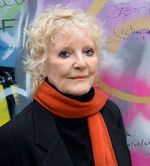 Watch Je t\'aime: The Story of French Song with Petula Clark Moviesjoy