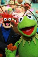 Watch Inside Pepe\'s Studio: Hosted by Pepe the King Prawn Moviesjoy